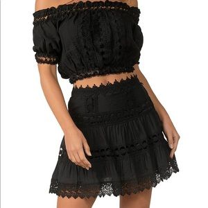 Never Worn Black Elan Skirt!